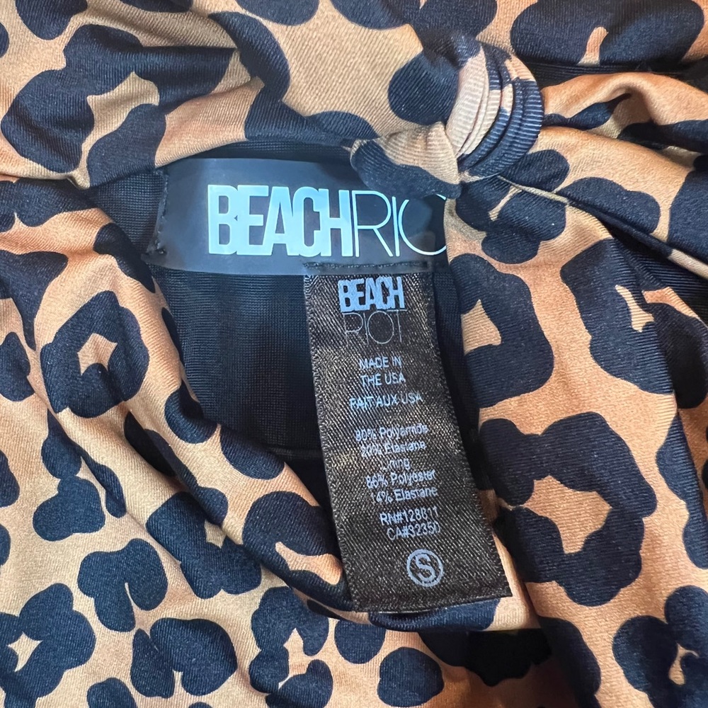Beach Riot bathing suit bottoms - Picture 6 of 6